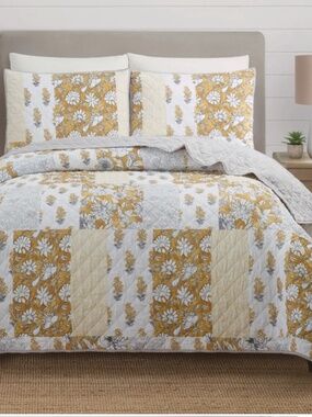 Golden Saffron Patchwork Queen Quilt Set Cottage Floral Shabby Chic